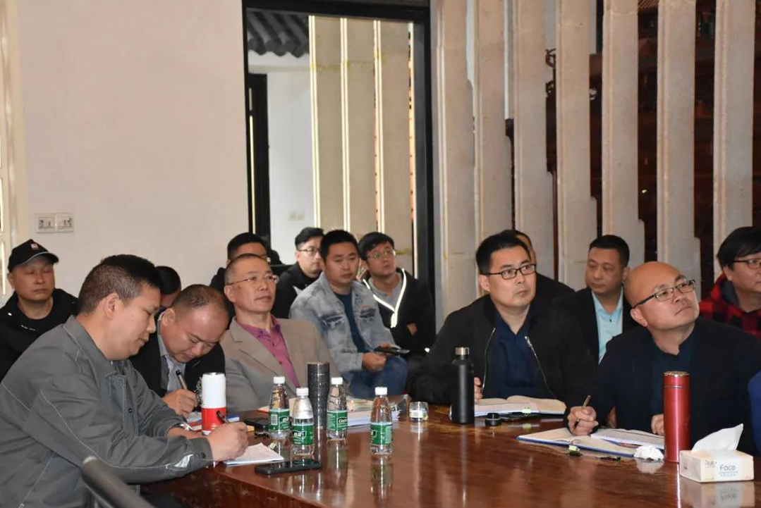 �����Դ� ������ȼح���Ź�������˾����Ƹ����