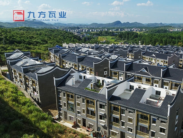 ����������С��