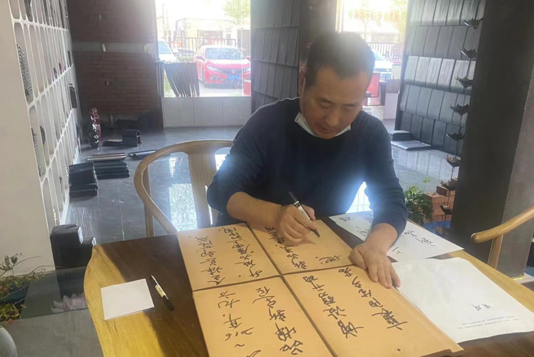 ���Ź���ժҪ2022��2��