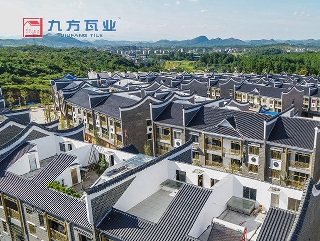 ����������С��