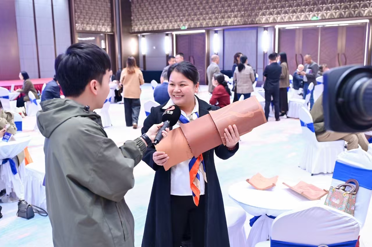 ���Ź���ժҪ2025��9��